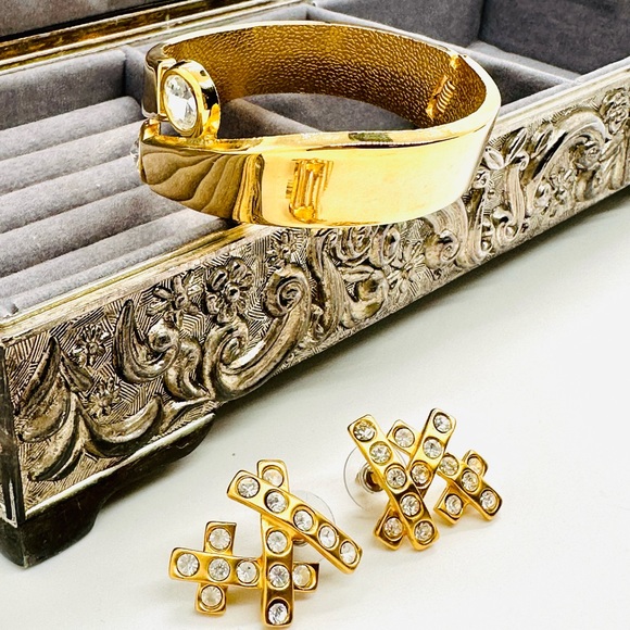 Vintage Modernist Crystal Bracelet & NWT Rhinestone Earrings - Picture 9 of 14